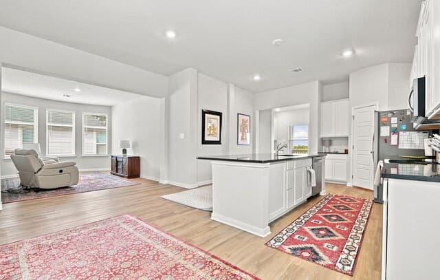 2910  Clemente Way, Converse, TX 78109 — photo 5