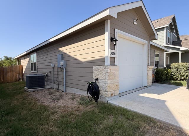 3210  Rancho Grande, San Antonio, TX 78224 — photo 18