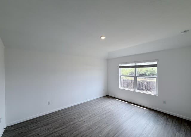 750  Haas Way, San Antonio, TX 78221 — photo 16