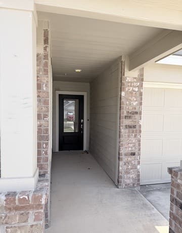 750  Haas Way, San Antonio, TX 78221 — photo 2