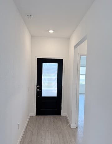 750  Haas Way, San Antonio, TX 78221 — photo 3