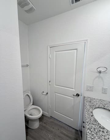 750  Haas Way, San Antonio, TX 78221 — photo 9