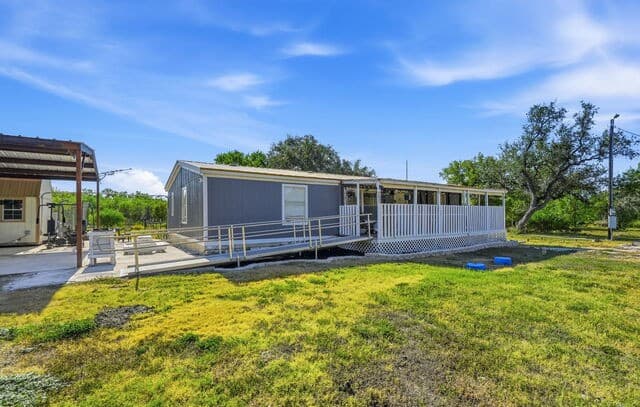104 County Road 4637