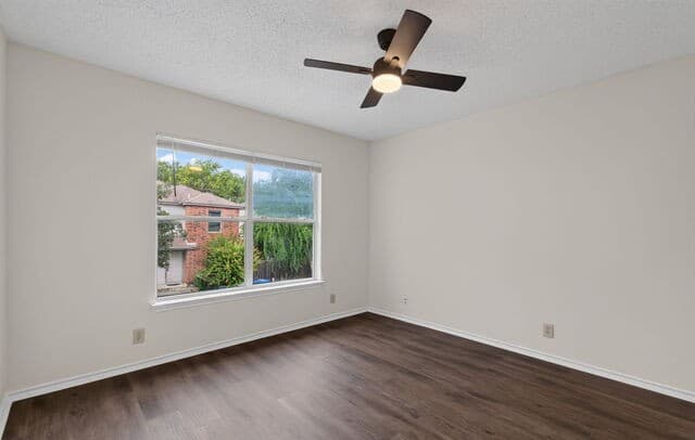 8910  Kenton Mist, San Antonio, TX 78240 — photo 10