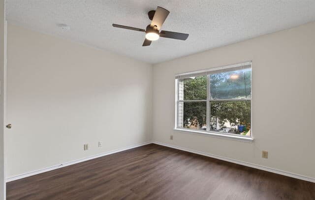 8910  Kenton Mist, San Antonio, TX 78240 — photo 11