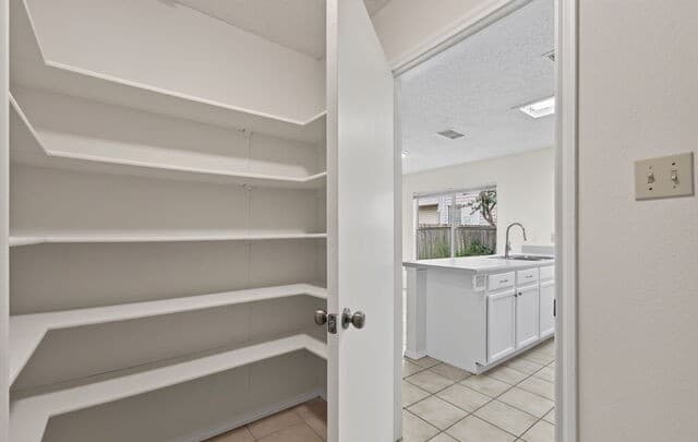 8910  Kenton Mist, San Antonio, TX 78240 — photo 9
