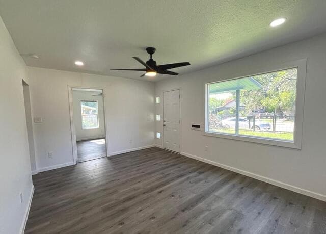 1431  Delgado St, San Antonio, TX 78207 — photo 2
