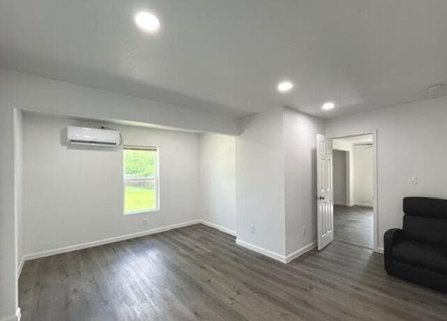 1431  Delgado St, San Antonio, TX 78207 — photo 7