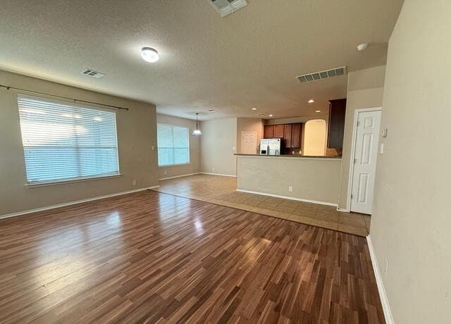 1015  Iris Path, San Antonio, TX 78245 — photo 10