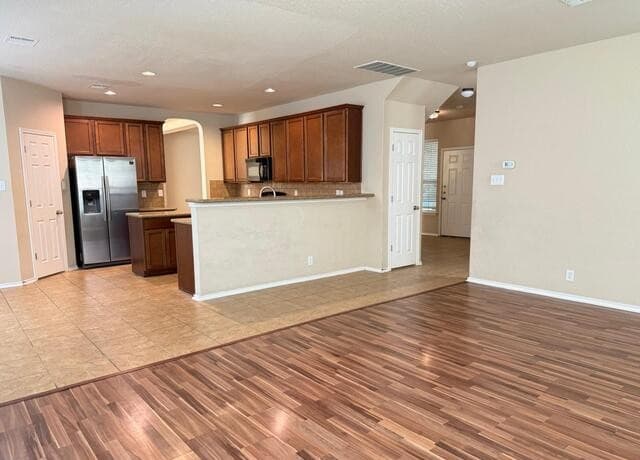 1015  Iris Path, San Antonio, TX 78245 — photo 12