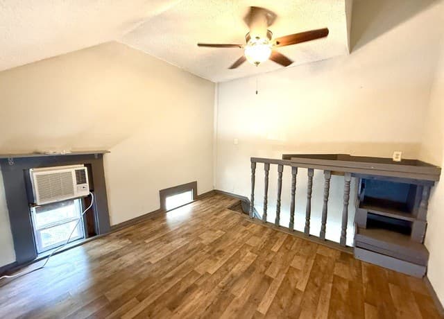 222  Army Boulevard Unit 222R #3, San Antonio, TX 78215 — photo 11