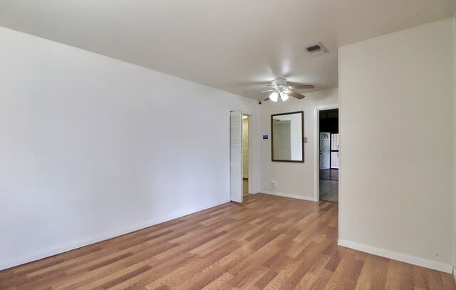 119  Langford Pl, San Antonio, TX 78221 — photo 5