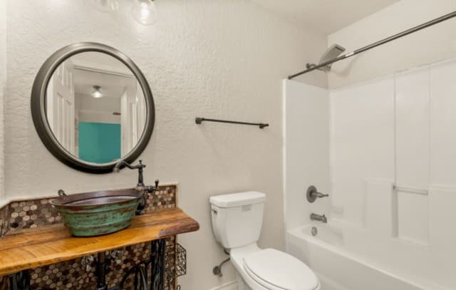 323  Lexington Pass, Canyon Lake, TX 78133 — photo 13
