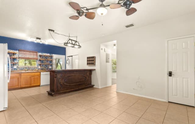 323  Lexington Pass, Canyon Lake, TX 78133 — photo 4