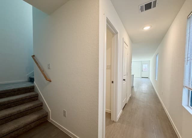 6824  Marble Ridge, Elmendorf, TX 78112 — photo 11