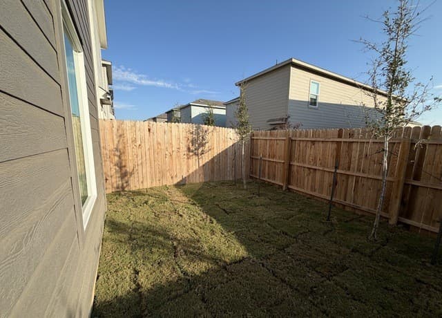 6824  Marble Ridge, Elmendorf, TX 78112 — photo 22