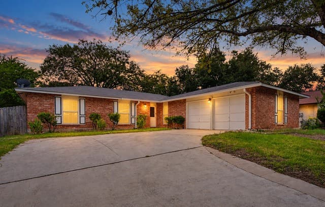 8254 Zodiac Dr
