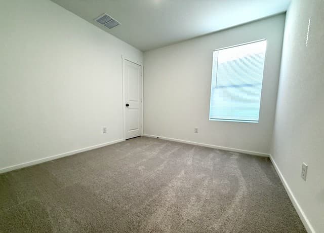 6602  Coquina Cv, Elmendorf, TX 78112 — photo 25