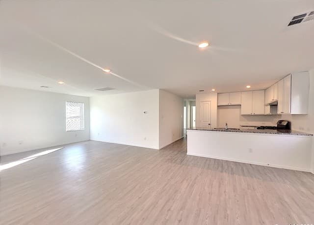 6623  Whirling Path, San Antonio, TX 78253 — photo 4