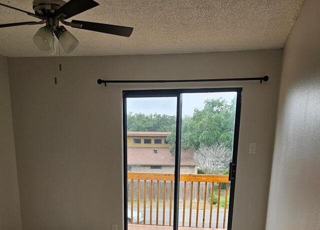 14208  Indian Woods, San Antonio, TX 78249 — photo 18