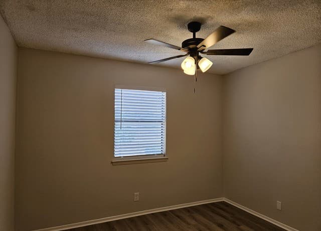 14208  Indian Woods, San Antonio, TX 78249 — photo 24
