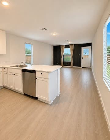 7665  Barcelo Way, San Antonio, TX 78263 — photo 2