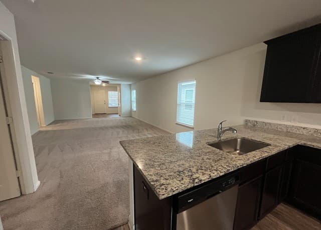 708  Shoal Creek, New Braunfels, TX 78132 — photo 6