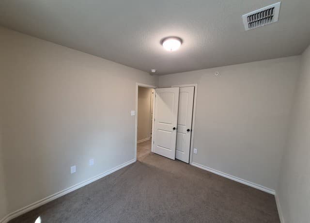 6327  Luglio Lane Unit 102, San Antonio, TX 78233 — photo 20