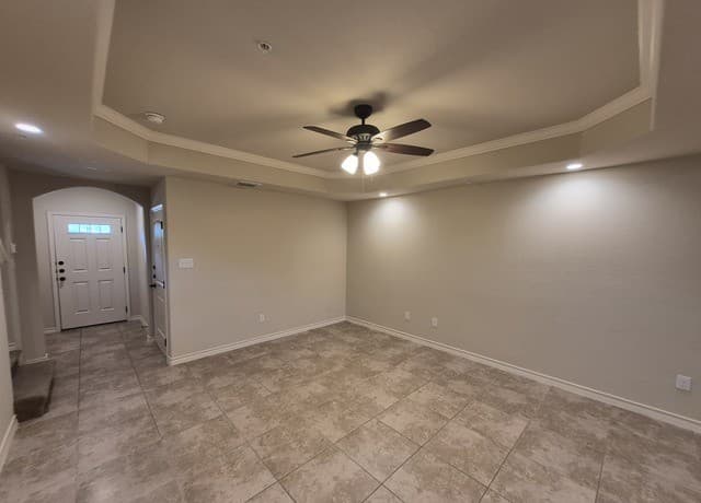 6327  Luglio Lane Unit 102, San Antonio, TX 78233 — photo 3