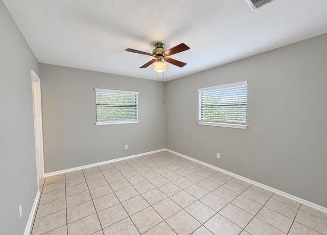 4815  Casa Corona St, San Antonio, TX 78233 — photo 13