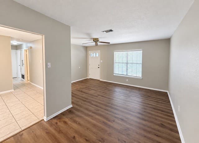 4815  Casa Corona St, San Antonio, TX 78233 — photo 6