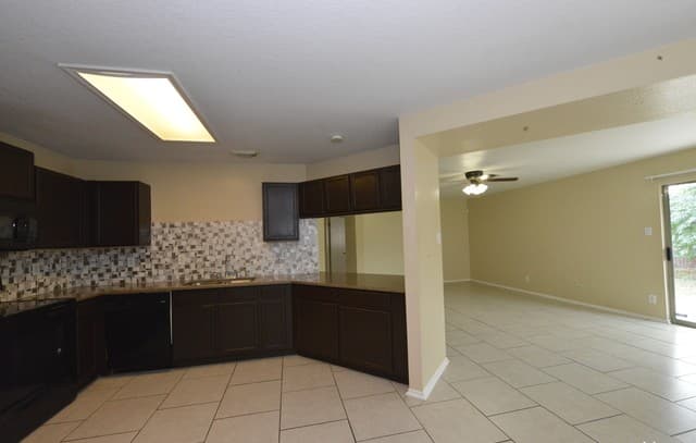 7239  Dwarf Palm, San Antonio, TX 78218 — photo 6