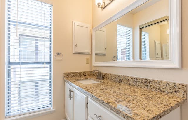 2542  Babcock Rd Unit D201, San Antonio, TX 78229 — photo 20