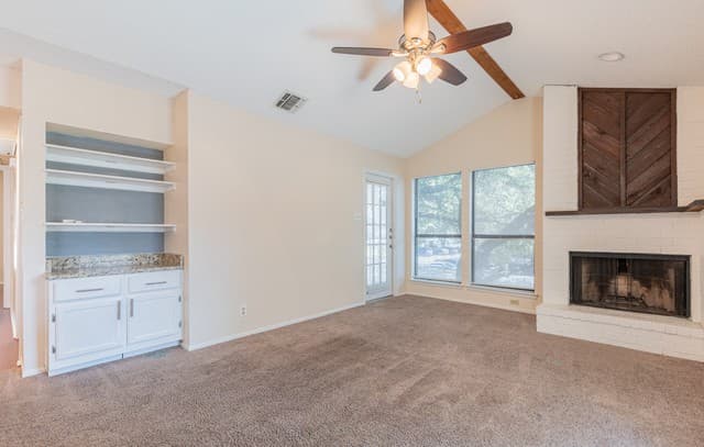 2542  Babcock Rd Unit D201, San Antonio, TX 78229 — photo 4