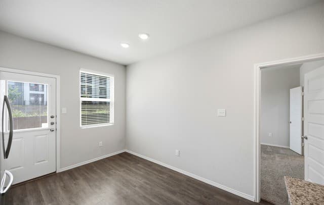 10234  Melissa Ranch Blvd, San Antonio, TX 78245 — photo 14