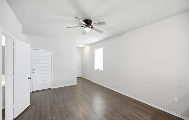 10234  Melissa Ranch Blvd, San Antonio, TX 78245 — photo 9
