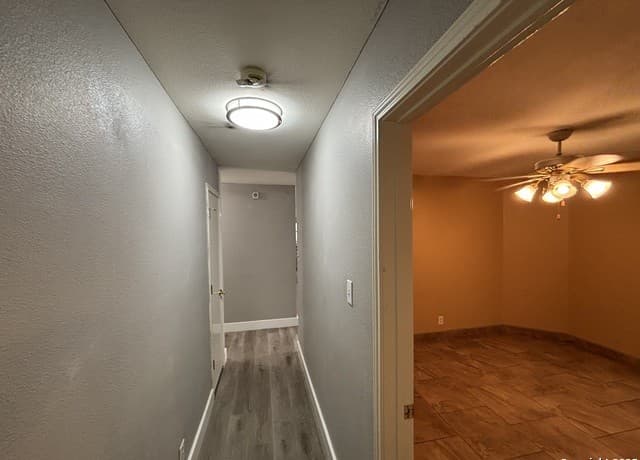 7152  Still Hollow, San Antonio, TX 78244 — photo 11