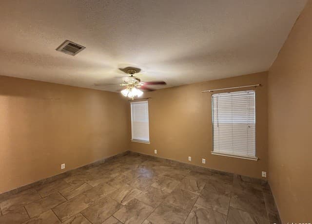 7152  Still Hollow, San Antonio, TX 78244 — photo 14