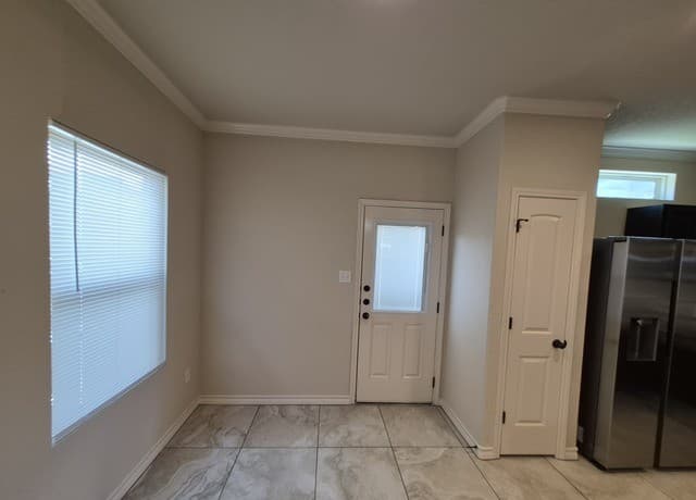 6422  Marcel Way Unit 104, San Antonio, TX 78233 — photo 5