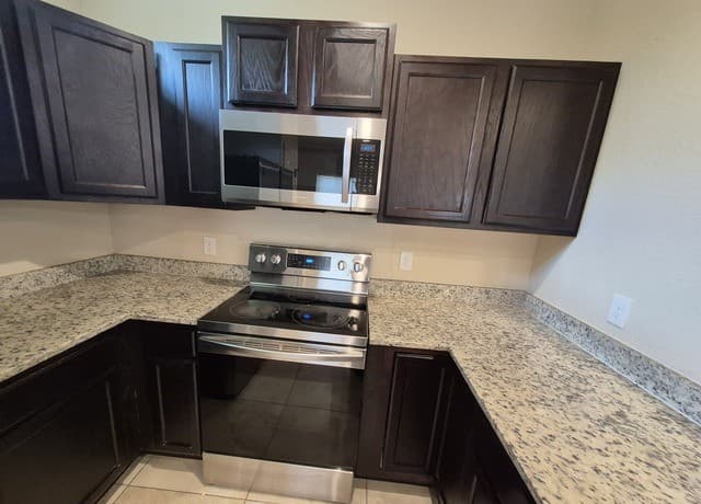 6422  Marcel Way Unit 104, San Antonio, TX 78233 — photo 8