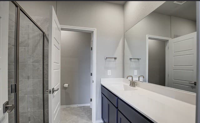 2530  Dry Moss Way, San Antonio, TX 78224 — photo 11