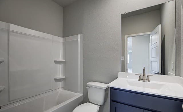 2530  Dry Moss Way, San Antonio, TX 78224 — photo 15