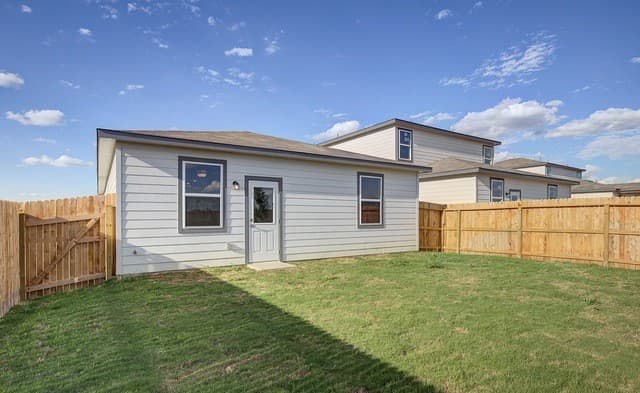 2530  Dry Moss Way, San Antonio, TX 78224 — photo 18