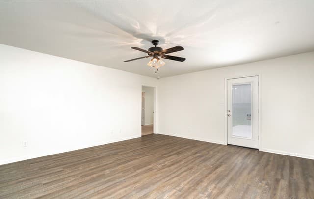 3923  Southton Vw, San Antonio, TX 78222 — photo 11