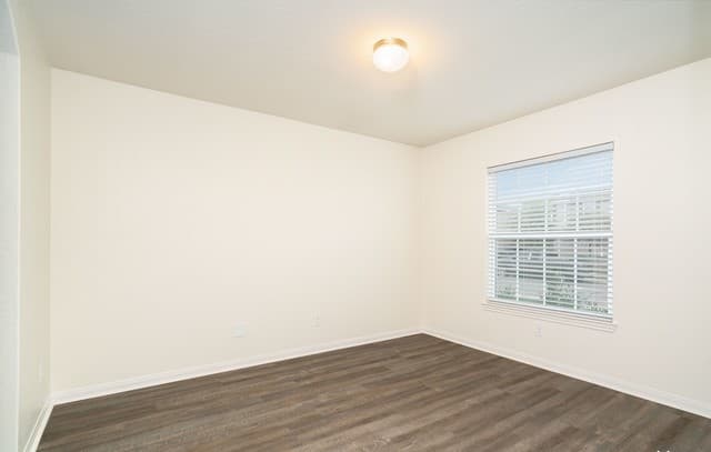 3923  Southton Vw, San Antonio, TX 78222 — photo 4