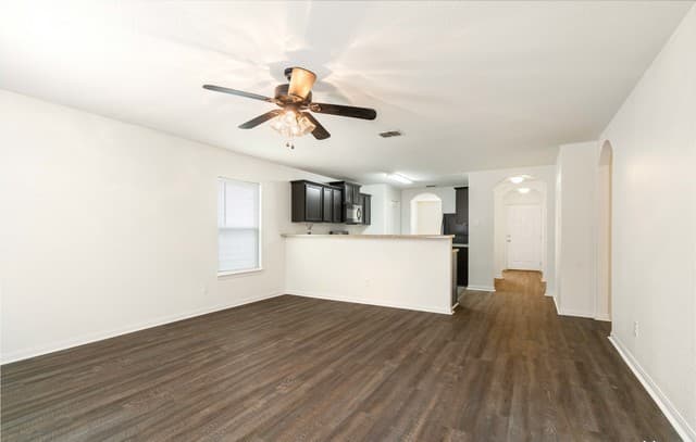 3923  Southton Vw, San Antonio, TX 78222 — photo 9