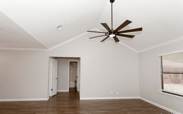 927  Lipan Dr, New Braunfels, TX 78130 — photo 16