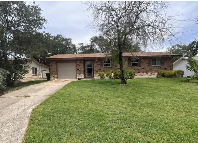 131  Bluebonnet Dr