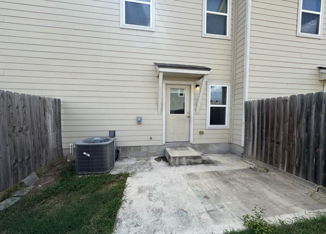 16922  Dancing Ava Unit 3, Selma, TX 78154 — photo 25