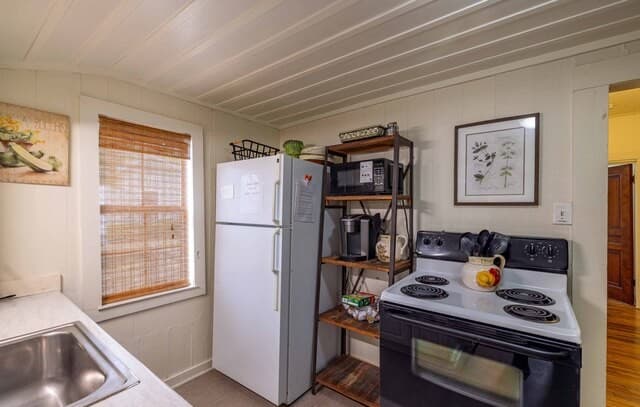 507 W San Antonio, Boerne, TX 78006 — photo 14